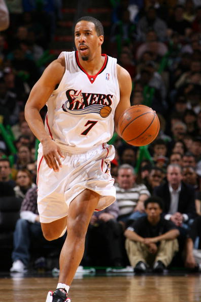 击逼出决胜 击逼出决胜