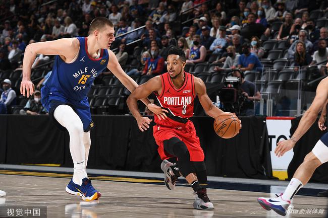 震撼全场的 震撼全场的